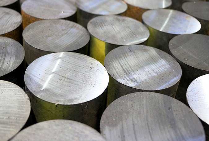 连接器塑胶模具用什么钢料，连接器模具好搞吗