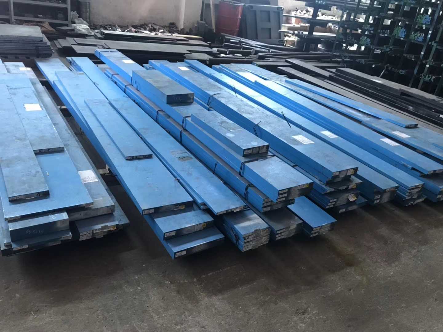 铝挤压模座用什么材料好